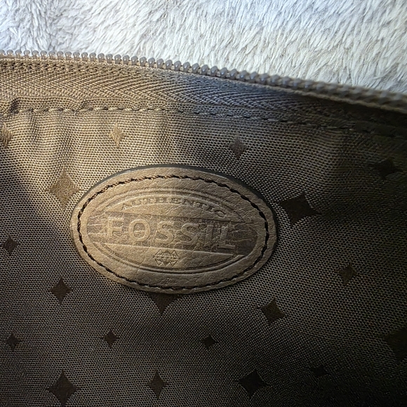 Fossil Wristlet - Picture 7 of 14